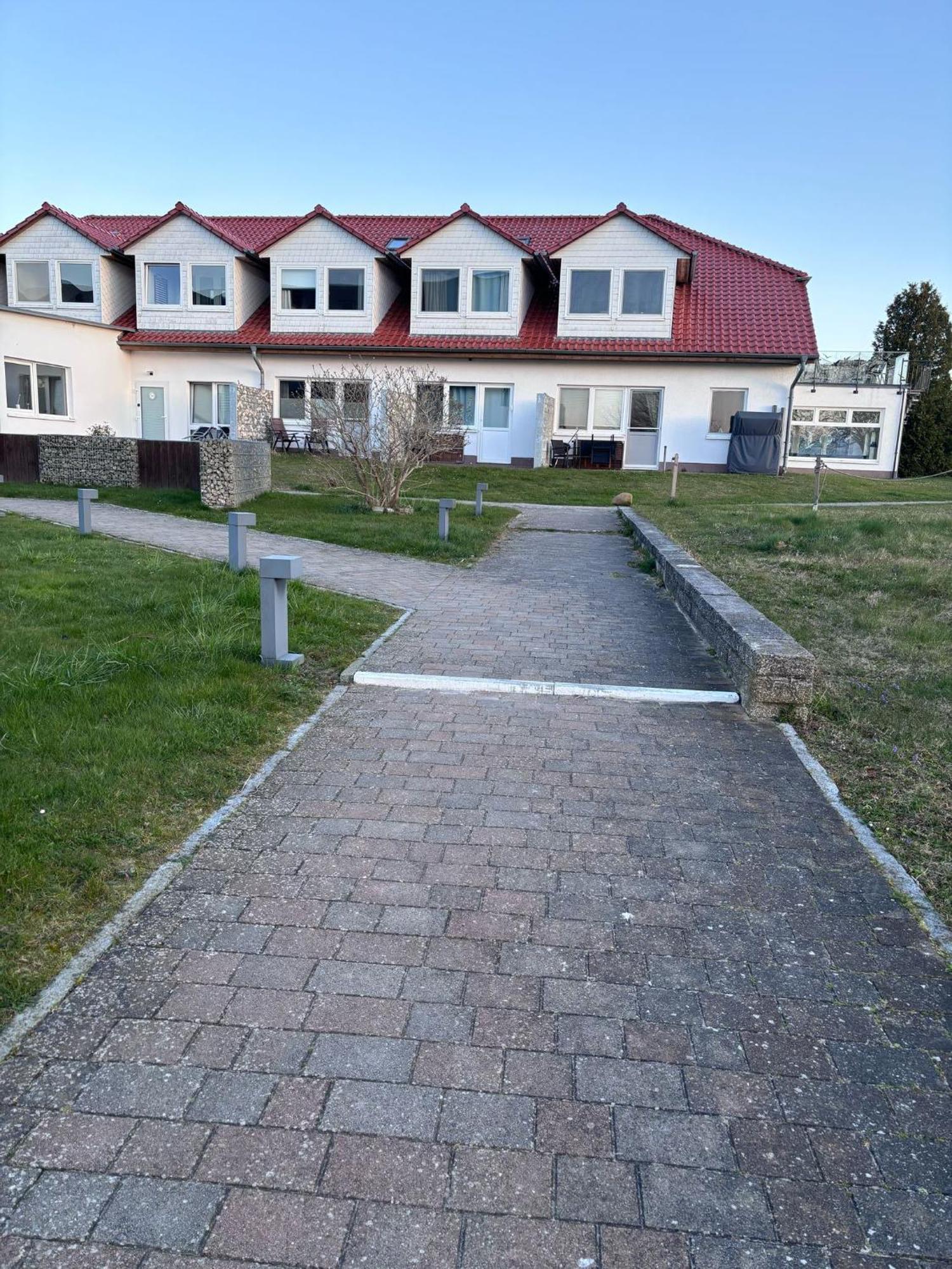 App 7O Kleinertag Am Meer Dranske Extérieur photo