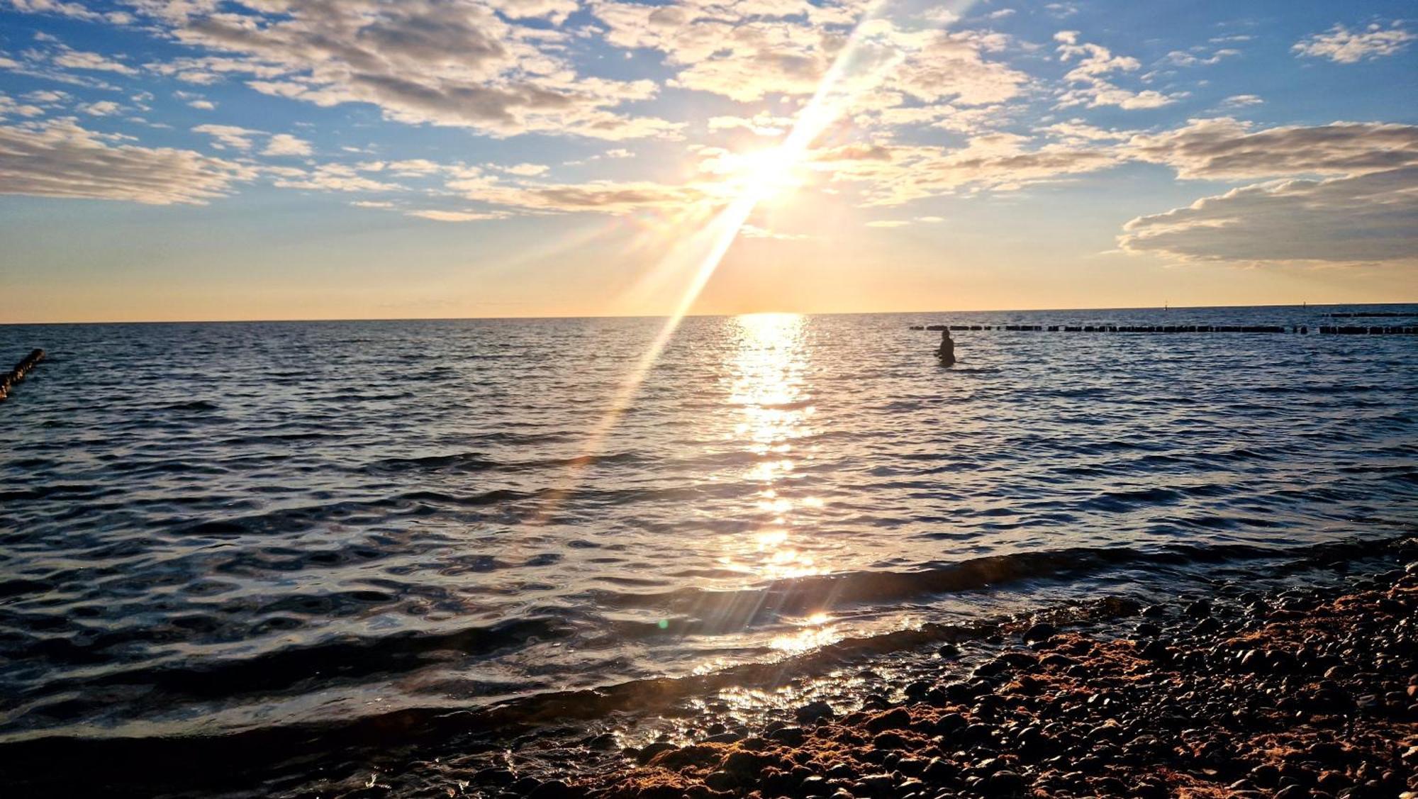 App 7O Kleinertag Am Meer Dranske Extérieur photo